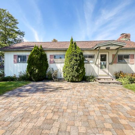 Thayer Beach Front Home Colchester Exterior foto